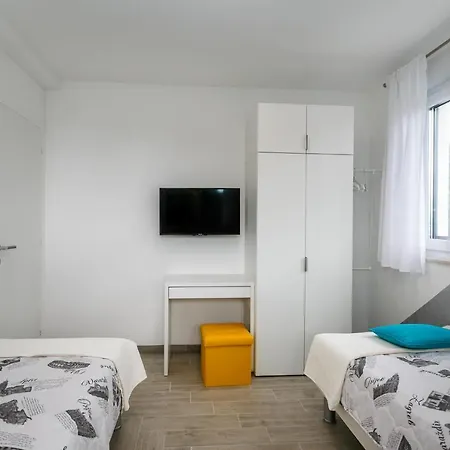 Appartement 2A Partment Rukavina à Njivice Extérieur photo