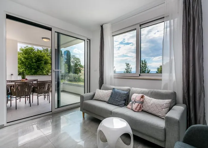 2A Partment Rukavina